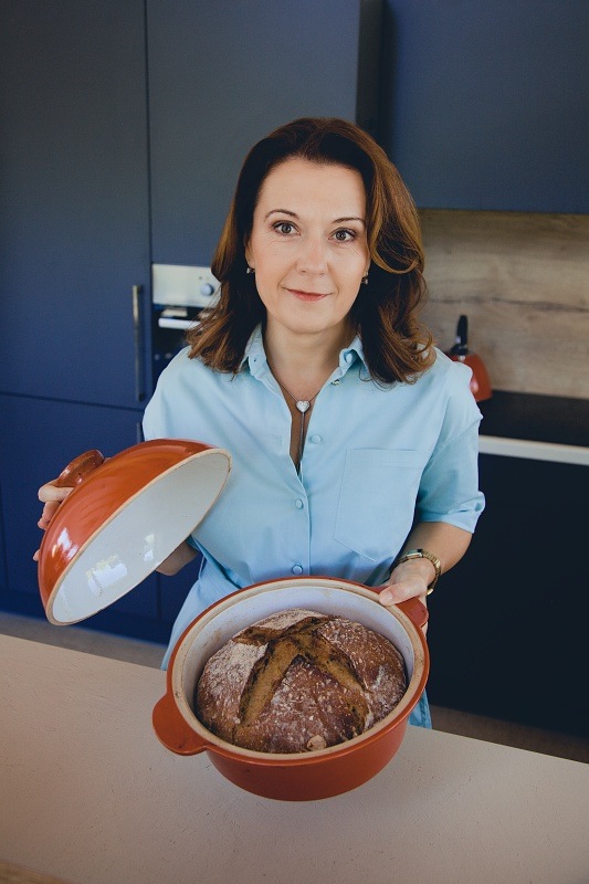 Romana Tichá peče kváskový chleba